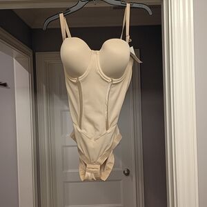 Maidenform Easy Up Firm Beige Shapewear 38C Bodysuit